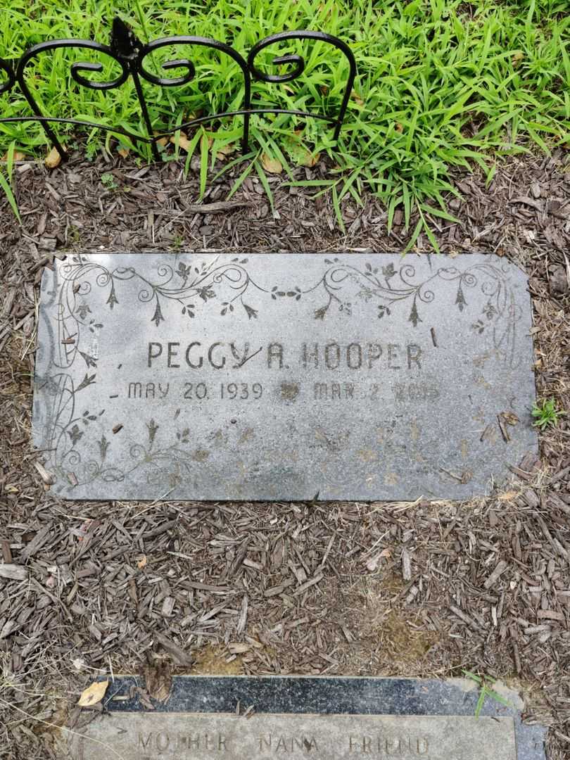 Hazel M. Sargent's grave. Photo 3