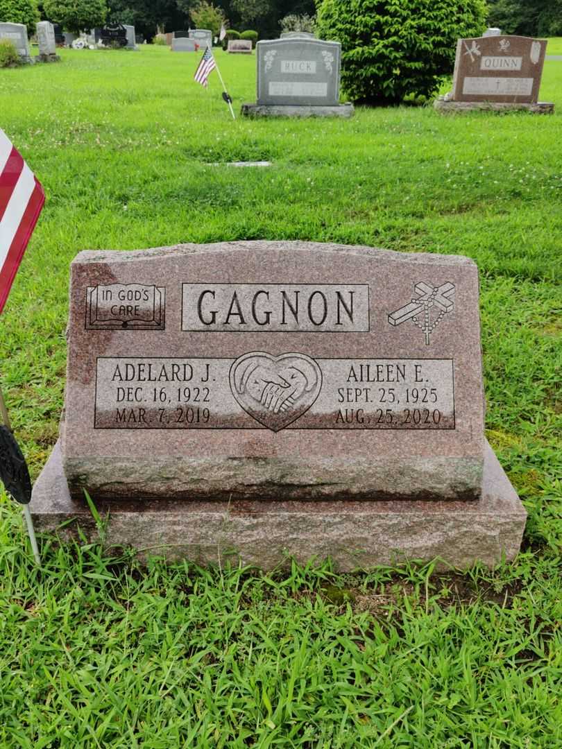 Adelard J. Gagnon's grave. Photo 1