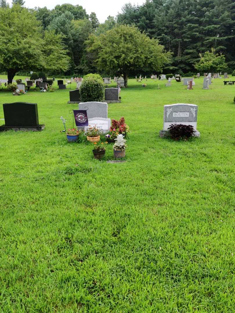 Brian Matthew Charette's grave. Photo 2