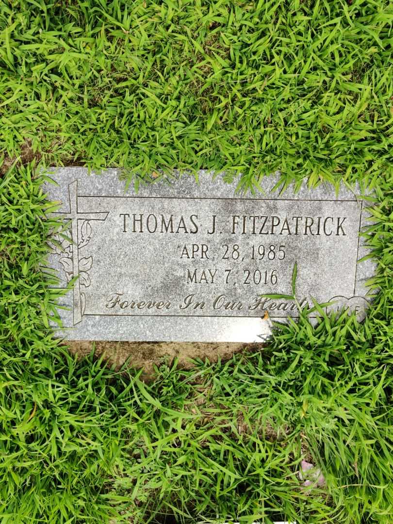 Thomas J. Fitzpatrick's grave. Photo 3