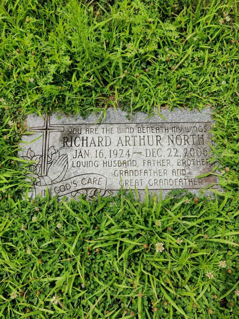Richard Arthur North's grave. Photo 1