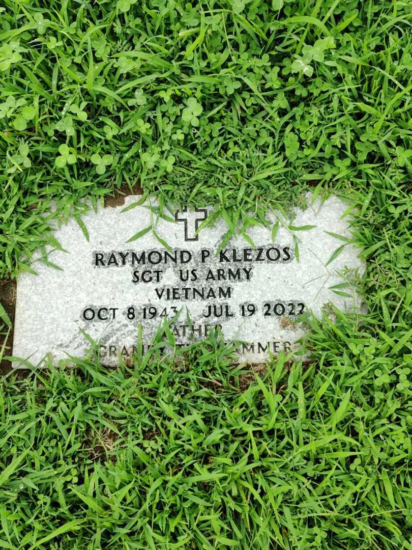 Raymond P. Klezos's grave. Photo 3