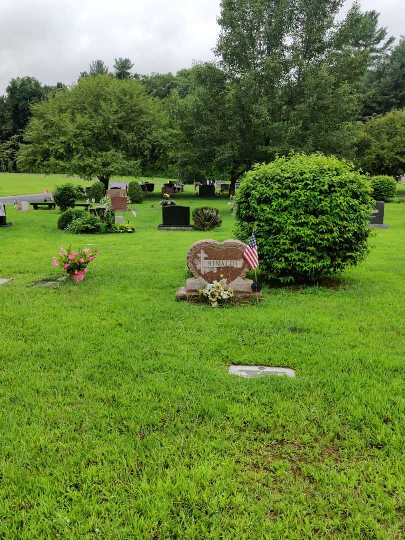 Charles J. Rinaldi's grave. Photo 2