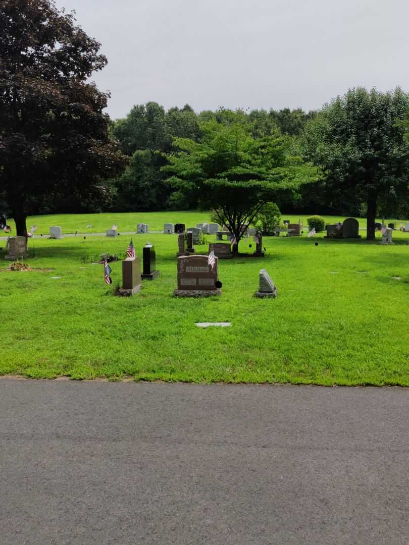 Maurice L. Fitzgerald's grave. Photo 2