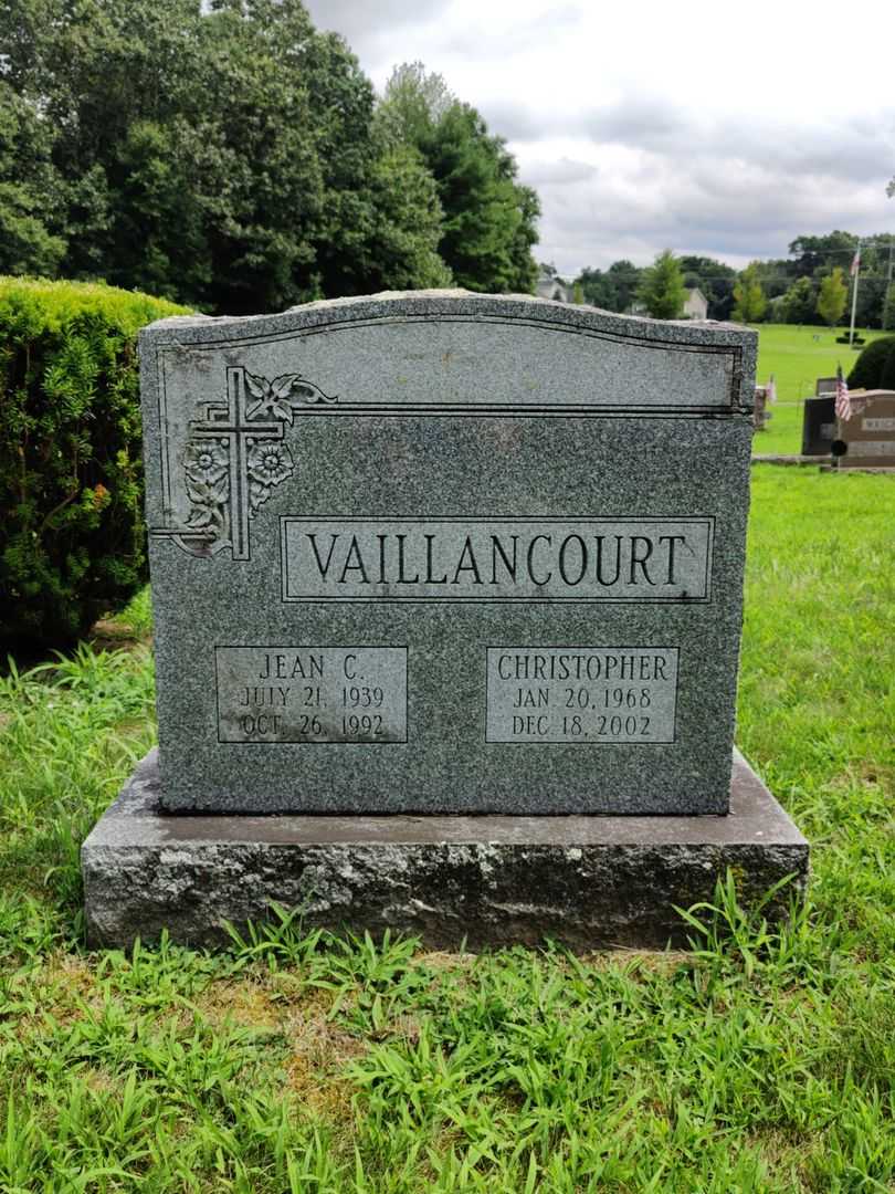Christopher Vaillancourt's grave. Photo 1