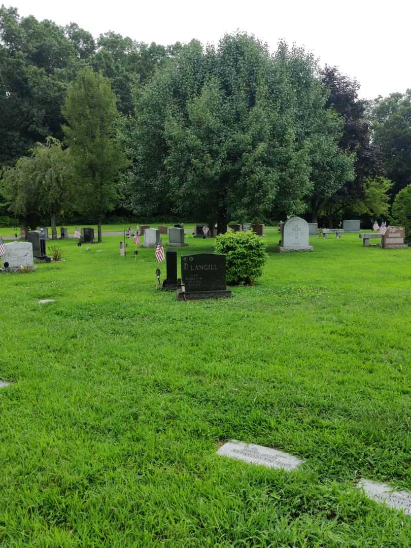 Russell A. Langill Junior's grave. Photo 2
