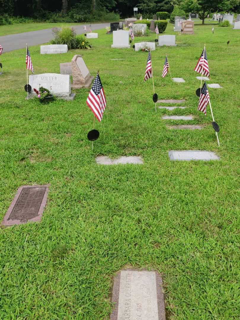 Robert E. Landers's grave. Photo 2