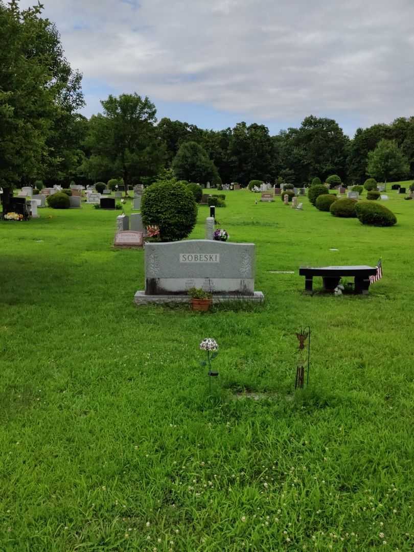 Helen M. Padegimas Sobeski's grave. Photo 2