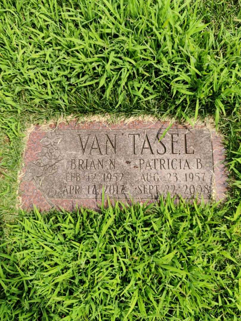 Brian N. Van Tasel's grave. Photo 1