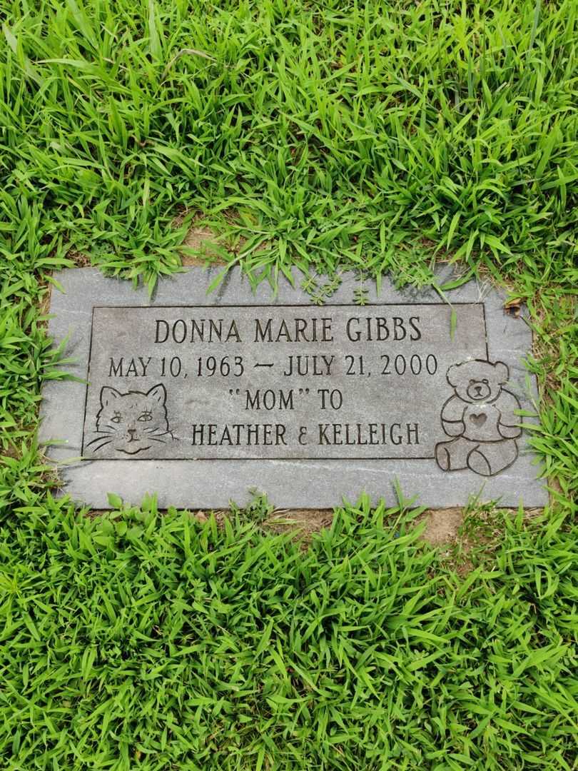 Donna Marie Gibbs's grave. Photo 3