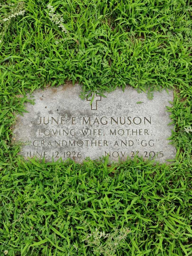 June E. Magnuson Merrill's grave. Photo 3