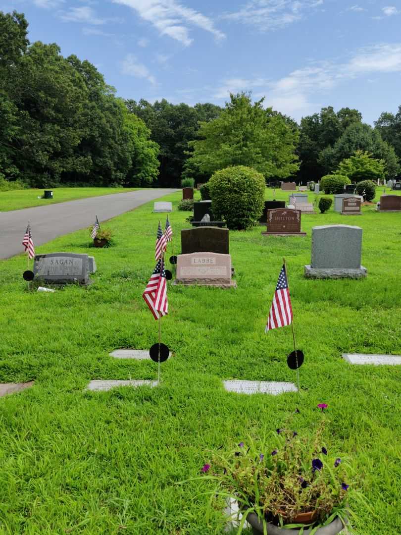 Reginald D. Labbe's grave. Photo 2