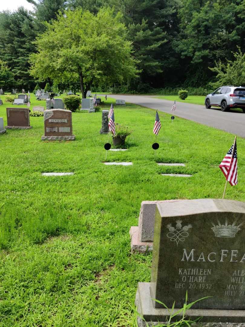 Eva M. Dauphin's grave. Photo 3