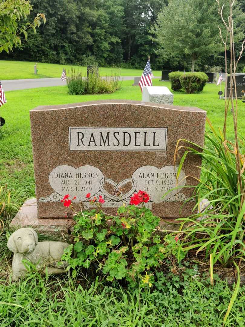 Alan Eugene Ramsdell's grave. Photo 1