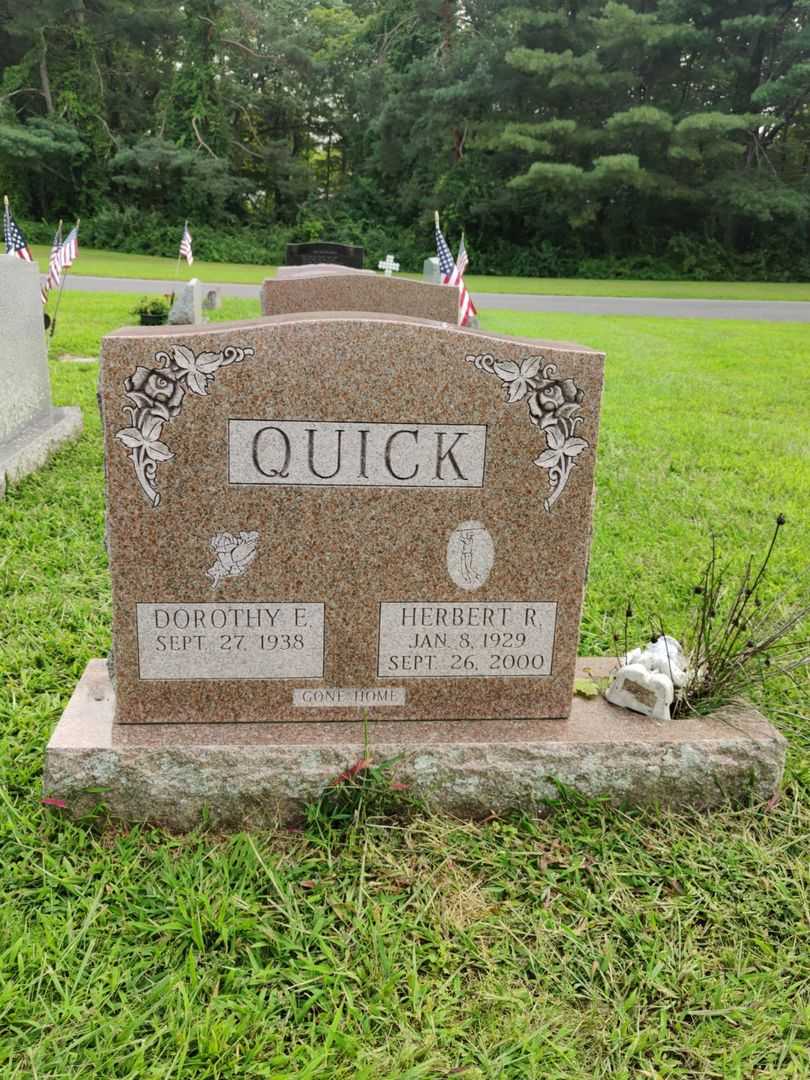 Herbert R. Quick's grave. Photo 1