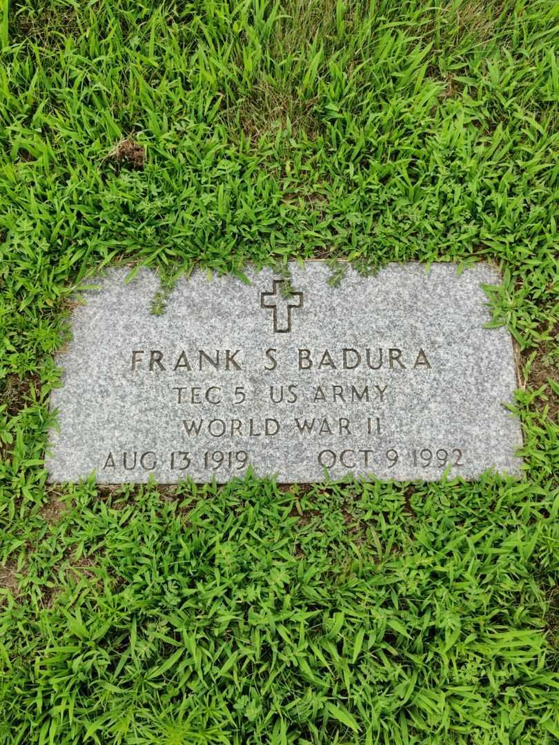 Frank S. Badura's grave. Photo 4