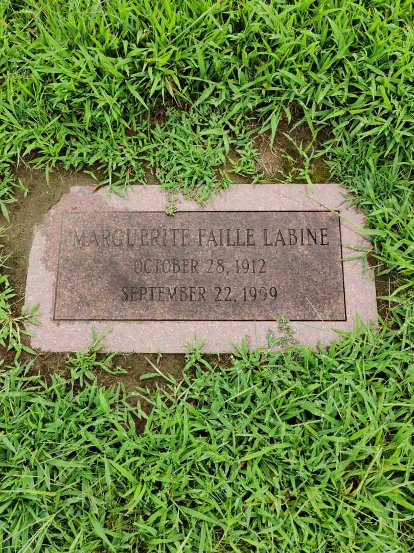 Marguerite Faille Labine's grave. Photo 3
