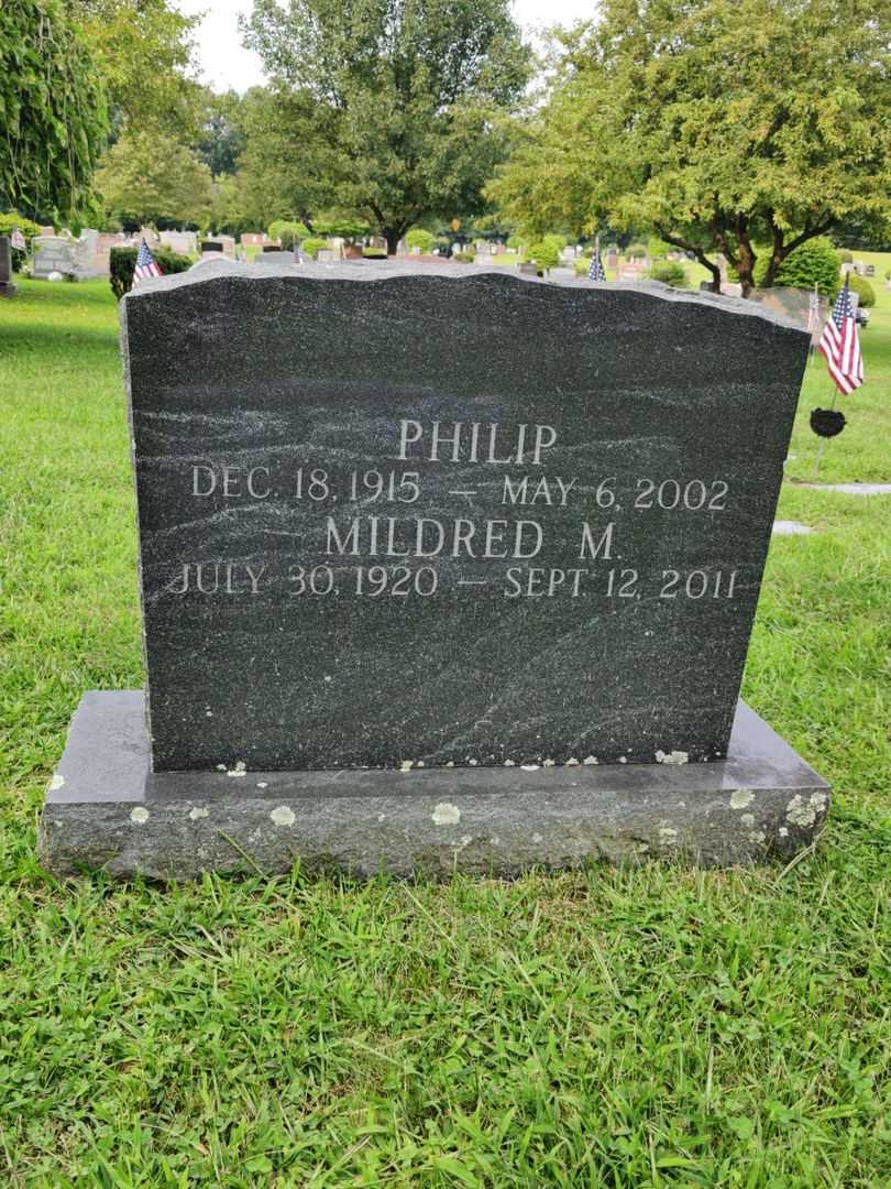 Philip Daigle's grave. Photo 3