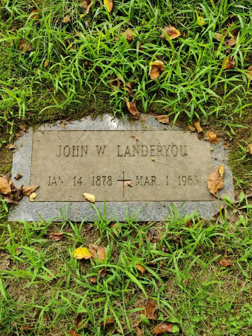 John W. Landeryou's grave. Photo 3
