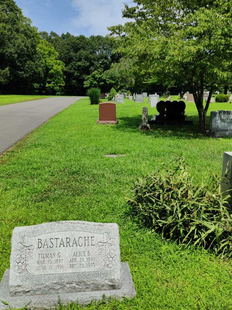 Bernard J. Cavanaugh's grave. Photo 2