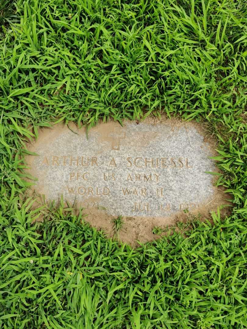 Arthur A. Schiessl's grave. Photo 3