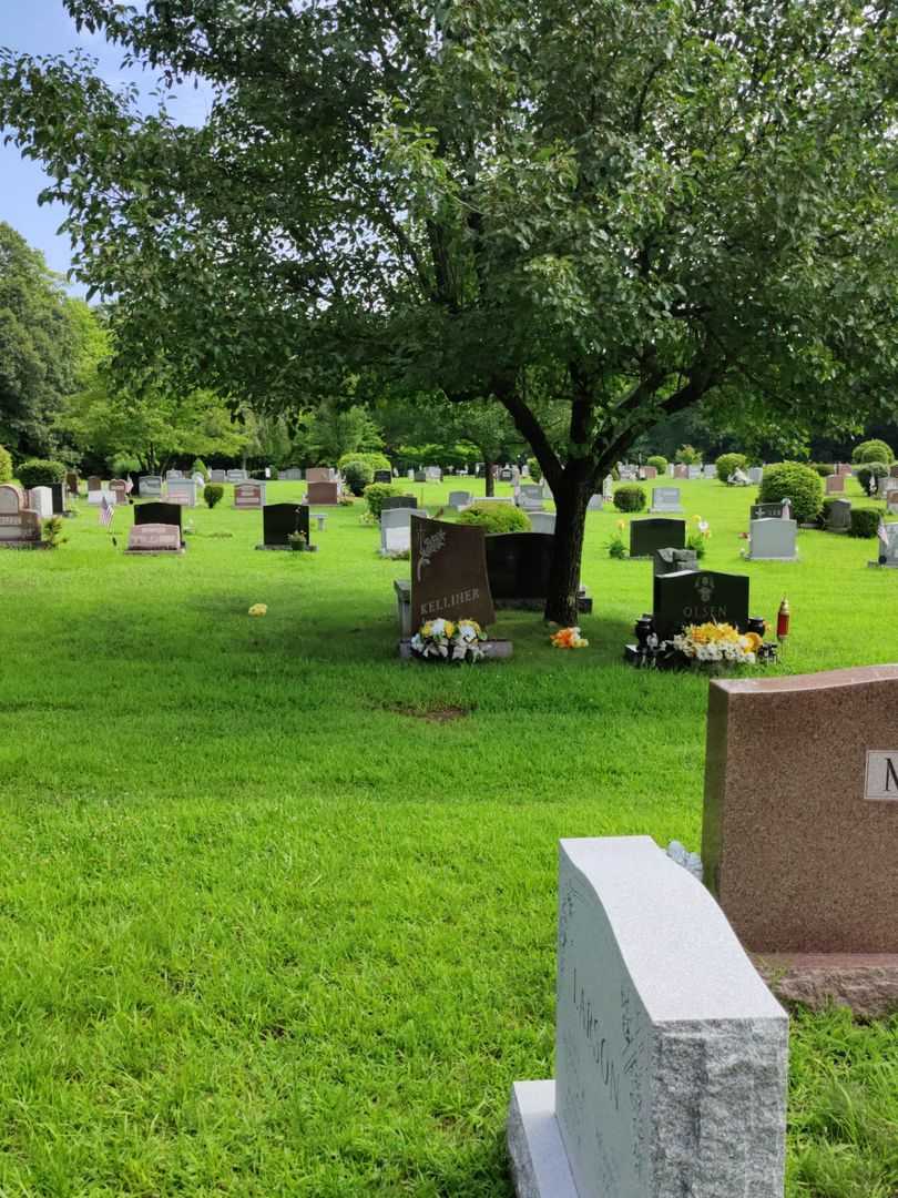 Robert F. Kelliher's grave. Photo 2