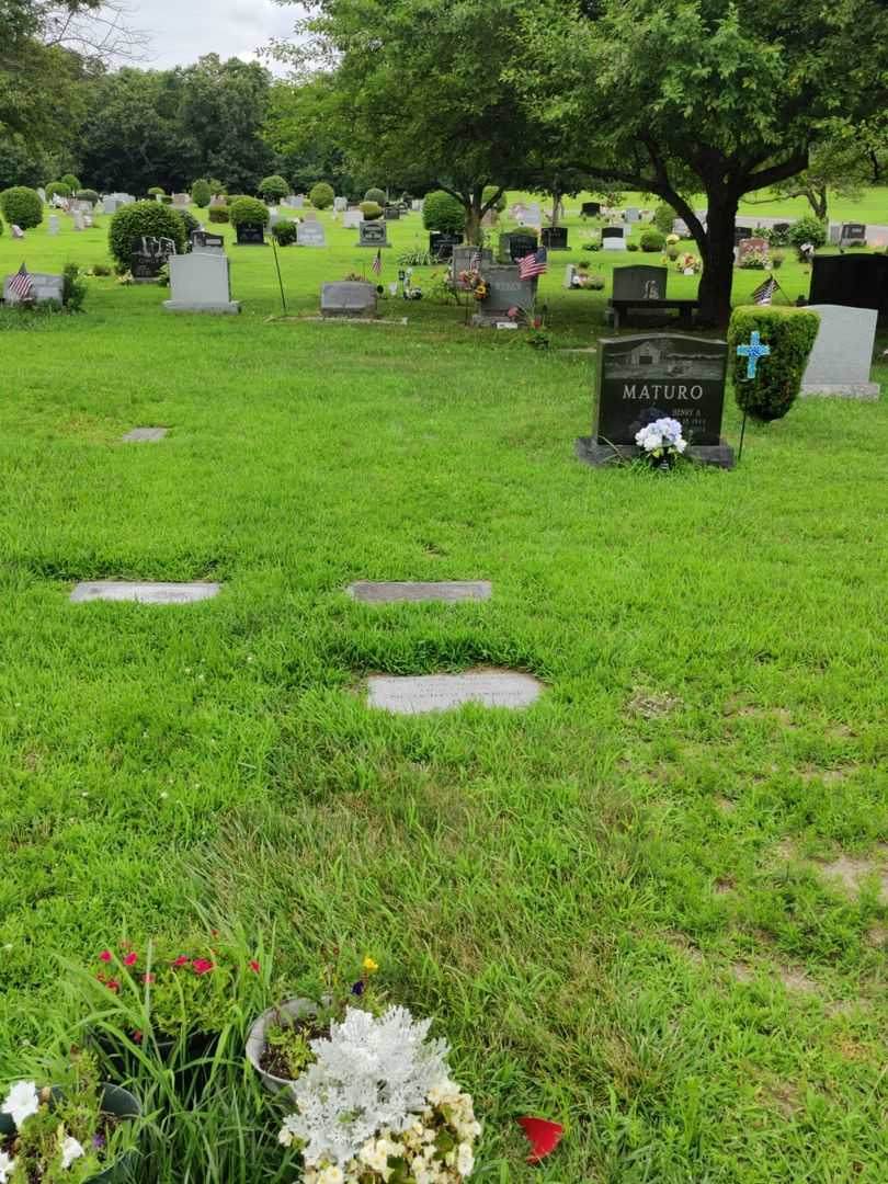 Jennie Hartling's grave. Photo 2