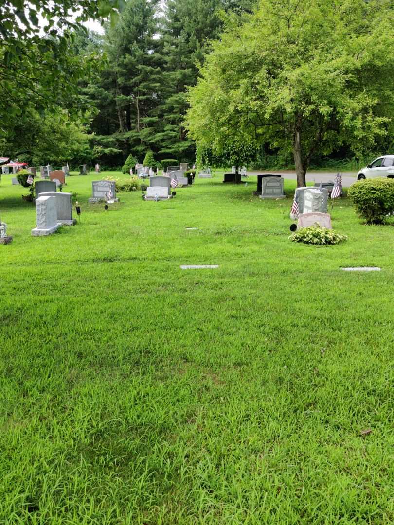 Robert J. Abrams's grave. Photo 2