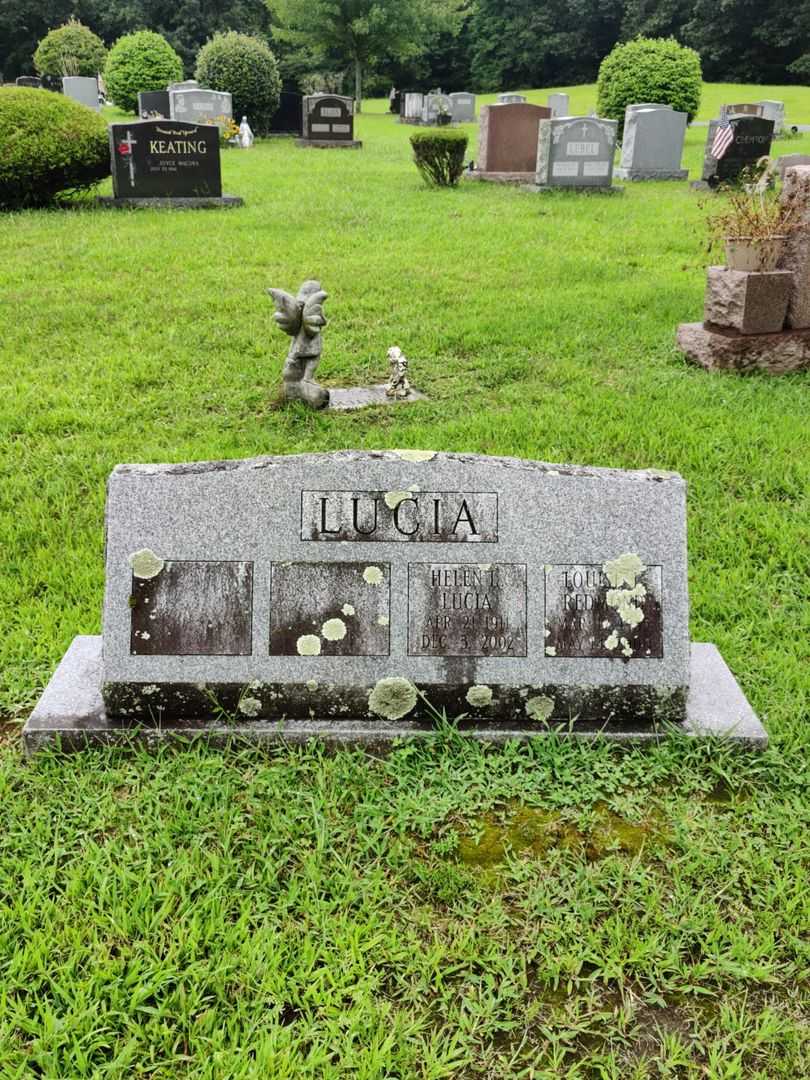 Louise Redmond Lucia's grave. Photo 1