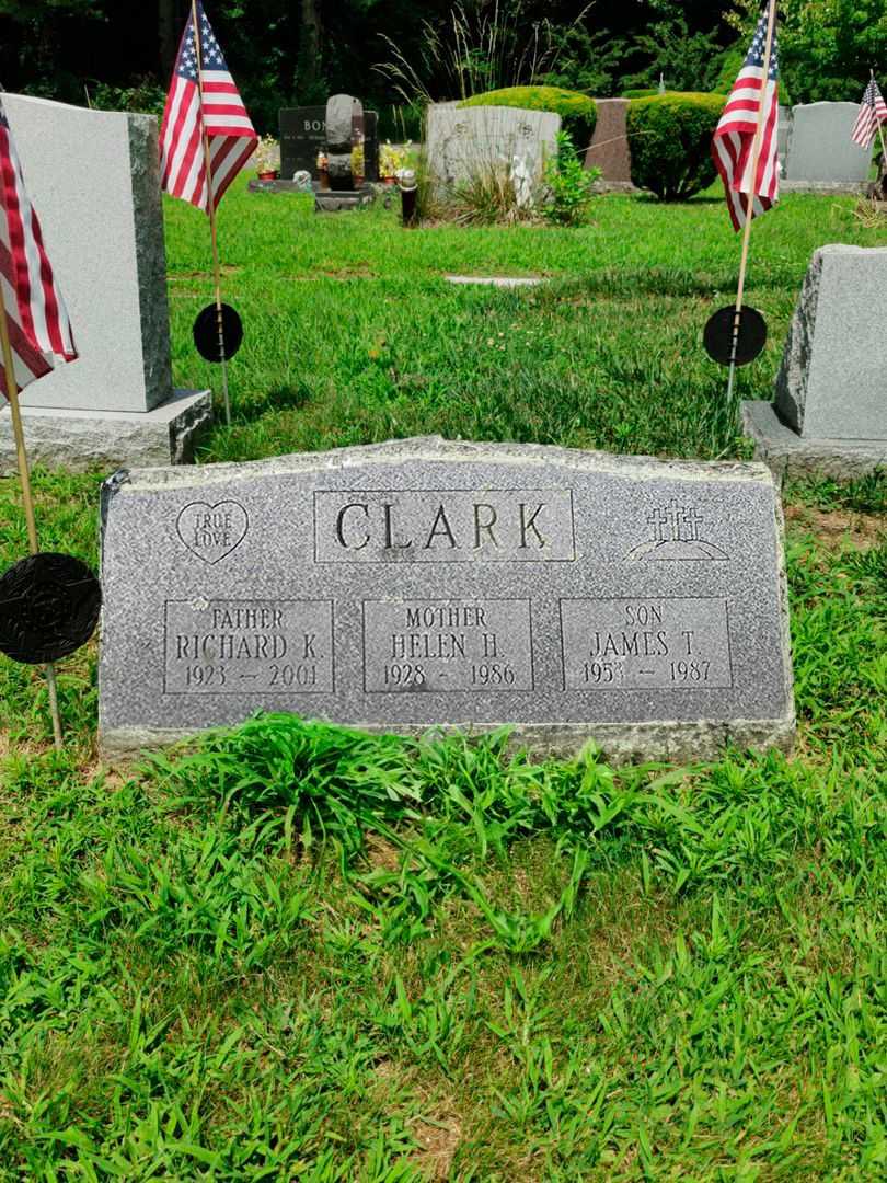 Helen H. Clark's grave. Photo 1