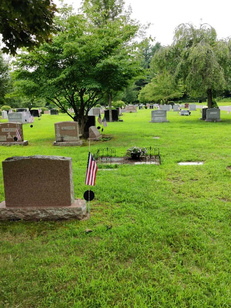 Hazel M. Sargent's grave. Photo 2