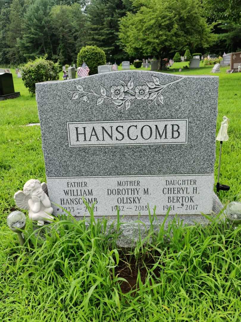 Dorothy M. Hanscomb Olisky's grave. Photo 1